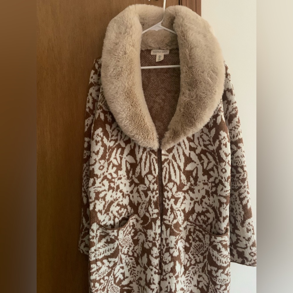 NWOT HAPPILY GREY faux fur trimmed long cardigan size L